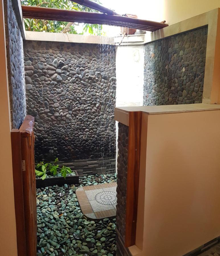 Mango Tree Inn Pemuteran Zewnętrze zdjęcie